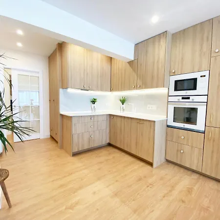 Miramar Luxurious Flat, 3 Double Rooms, Free Parking, Terrace, Completely New San Sebastian Exterior photo