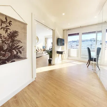 Miramar Luxurious Flat, 3 Double Rooms, Free Parking, Terrace, Completely New San Sebastian Exterior photo